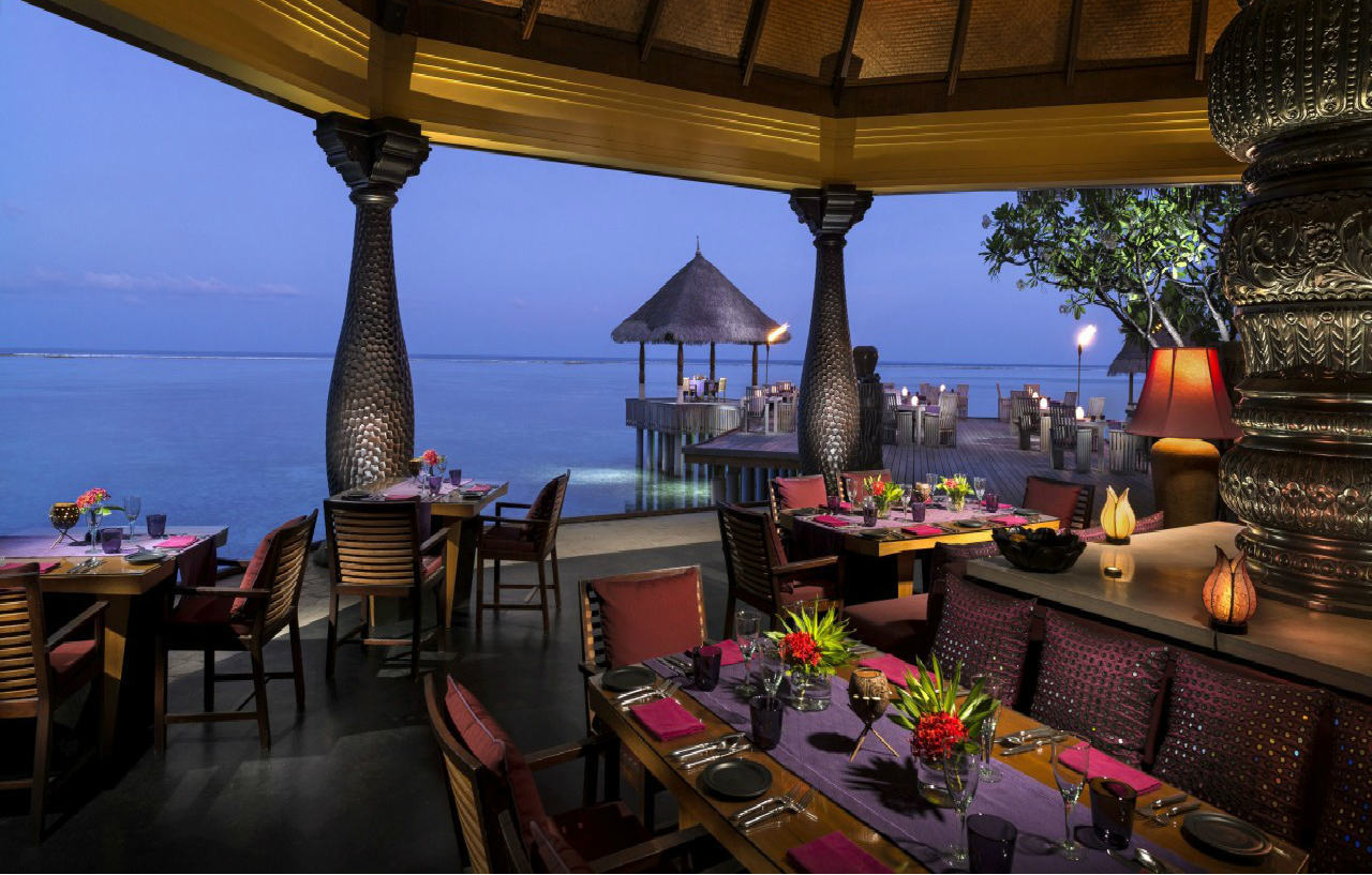 Four Seasons Resort Maldives At Kuda Huraa Esterno foto